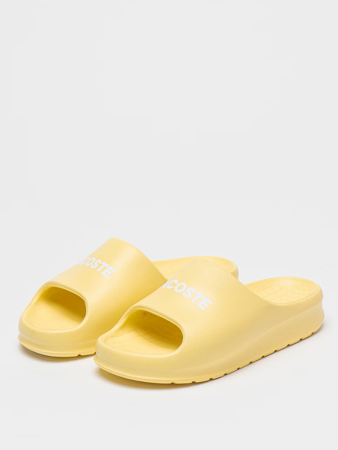 Домашни пантофи с лого от Lacoste - Image 2