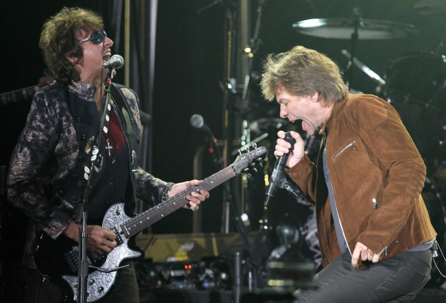 <!--:bg-->Концертът на Bon Jovi взриви София<!--:--><!--:en-->Bon Jovi’s concert blew away Sofia<!--:-->