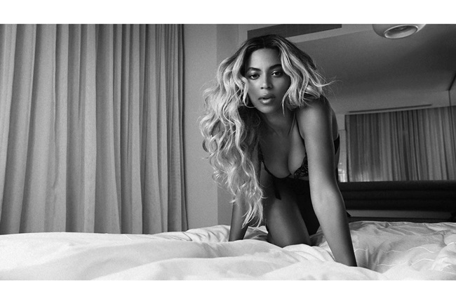 <!--:bg-->Бионсе зарадва феновете си с изненадващ нов албум<!--:--><!--:en-->Beyonce Delighted Fans With A Surprising New Album<!--:-->
