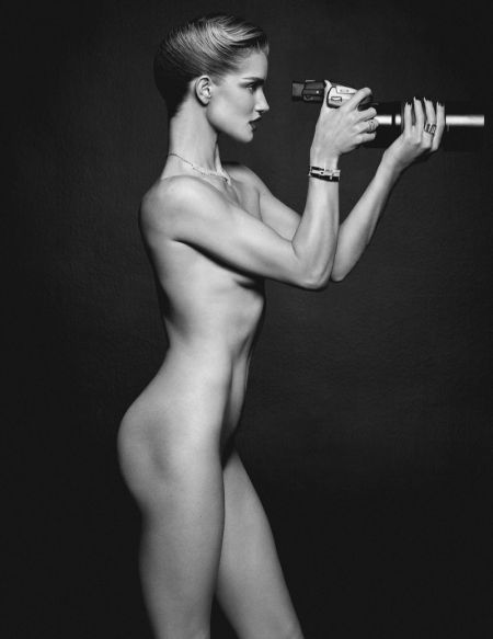 Rosie-Huntington-Whiteley-Nude-Lui-Photo-Shoot10