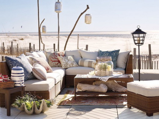 Contemporary-Beach-Furniture