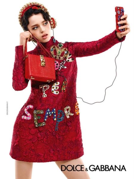 Dolce-Gabbana-2015-Fall-Winter-Ad-Campaign10-800x1444