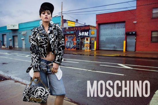 Katy-Perry-Moschino-2015-Photos04