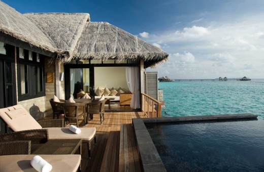 amazing-maldives-beach-house
