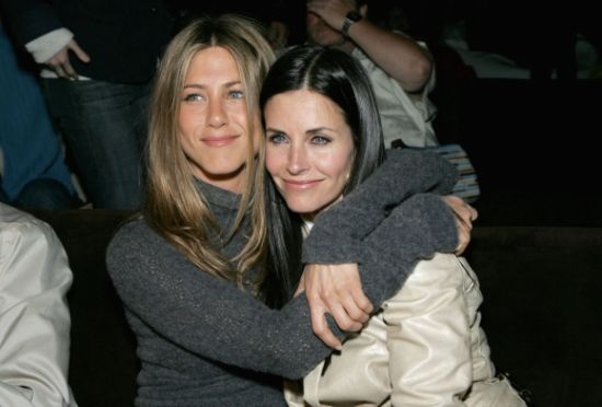 jennifer-aniston-and-courteney-cox