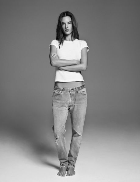Alessandra-Ambrosio-Redone-Hanes-T-Shirt-Campaign01