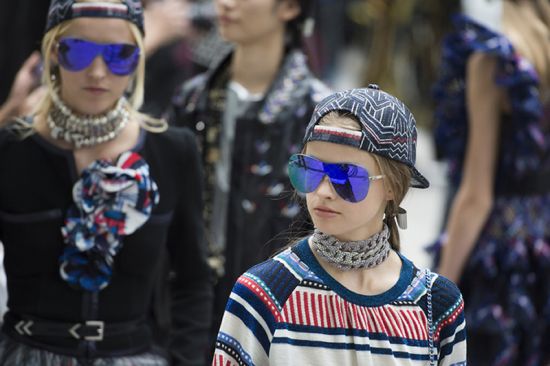 chanel-airlines-spring-summer-2016-ready-to-wear-eyewear