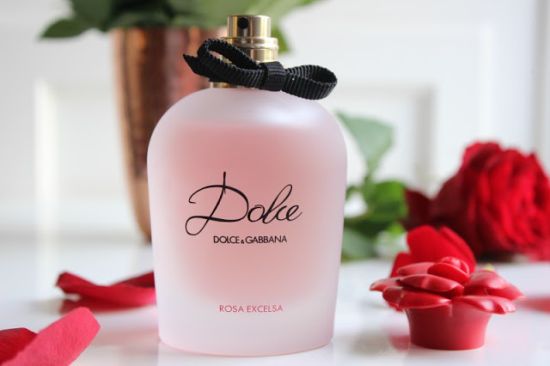 Dolce and Gabbana, Dolce Rosa Excelsa Eau de Parfum Review (3)