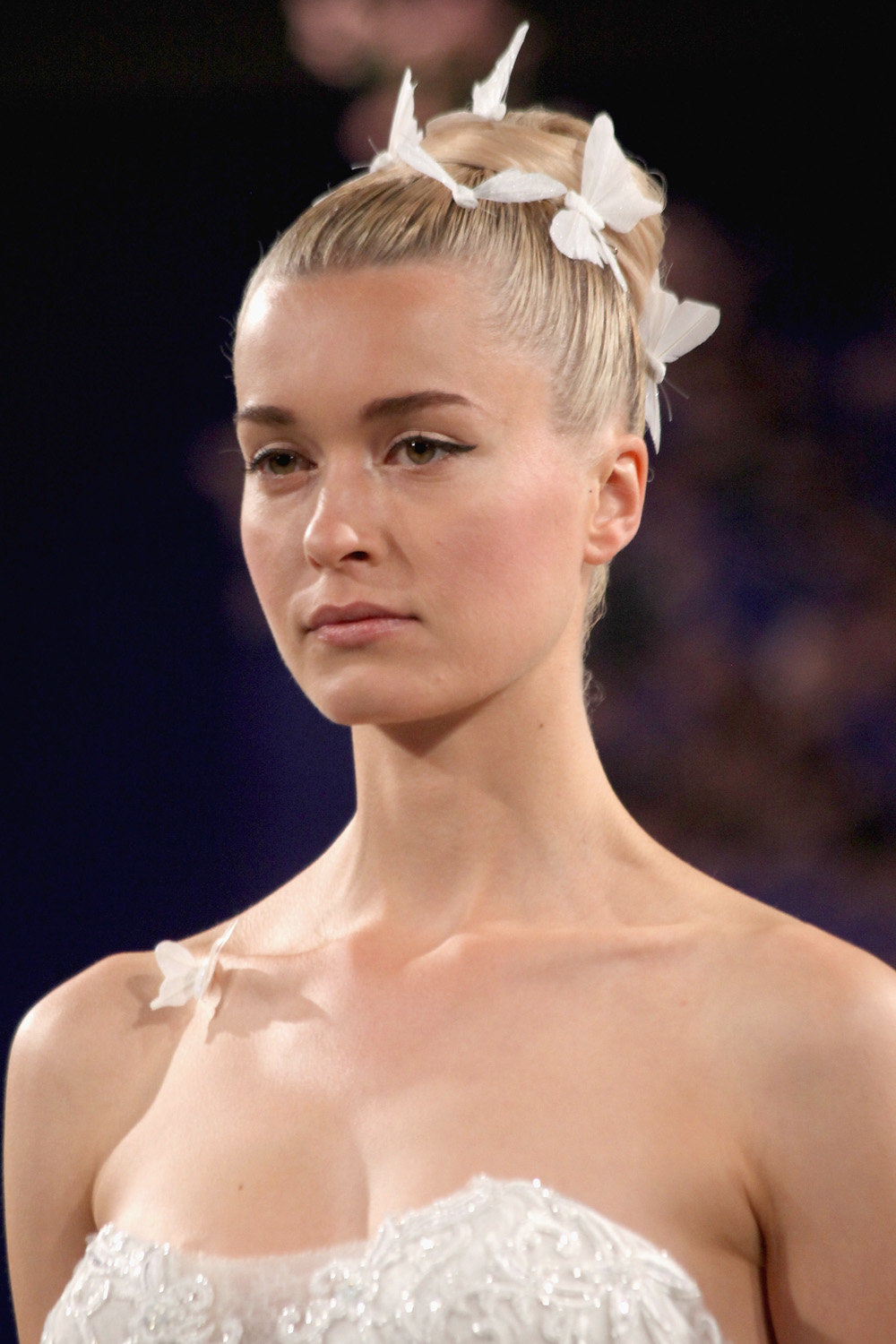 Най-красивите сватбени прически на лято 2016