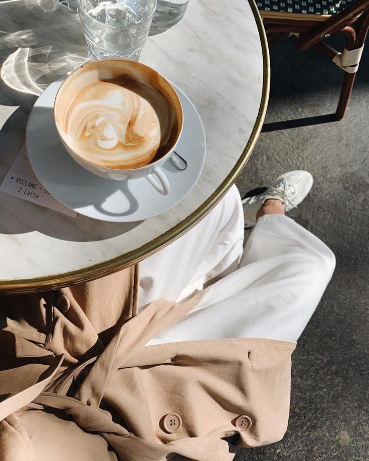 “ Слънцето свети само за онези, които искат да го видят.“