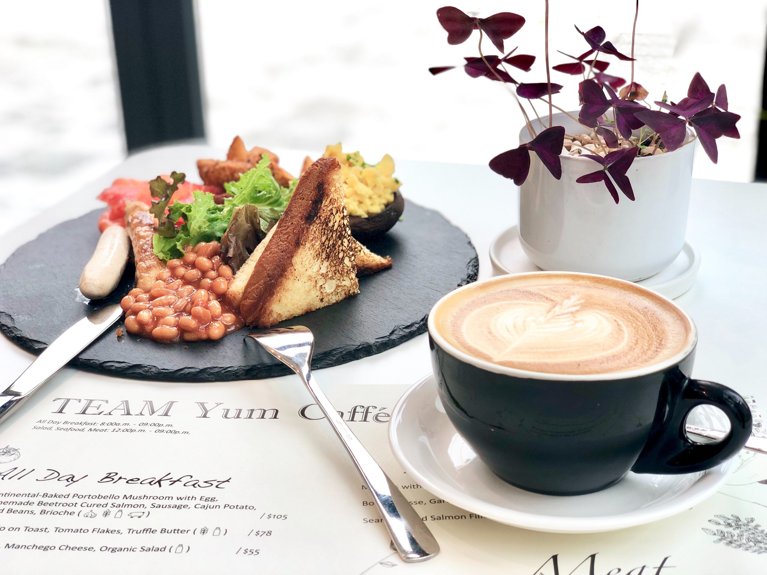 „Да превръщаме моментите в празник е изкуството на живота.“