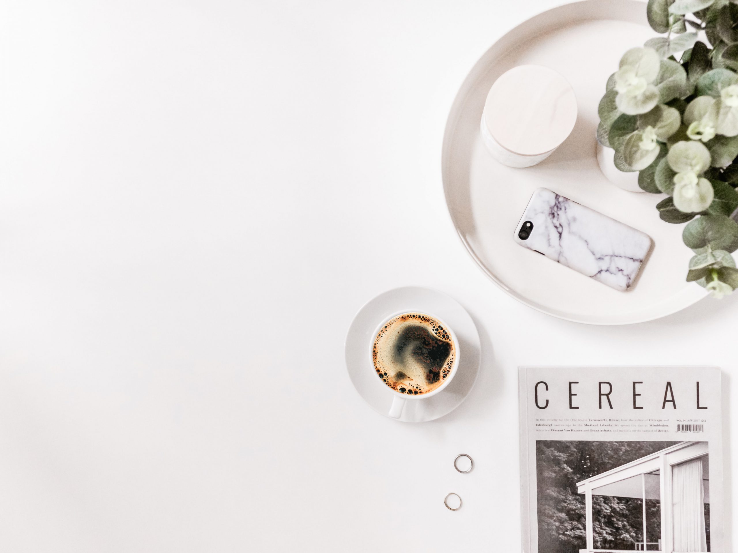 „Съществува само един човек, който може да Ви дари с цялото щастие на света – самите Вие.“