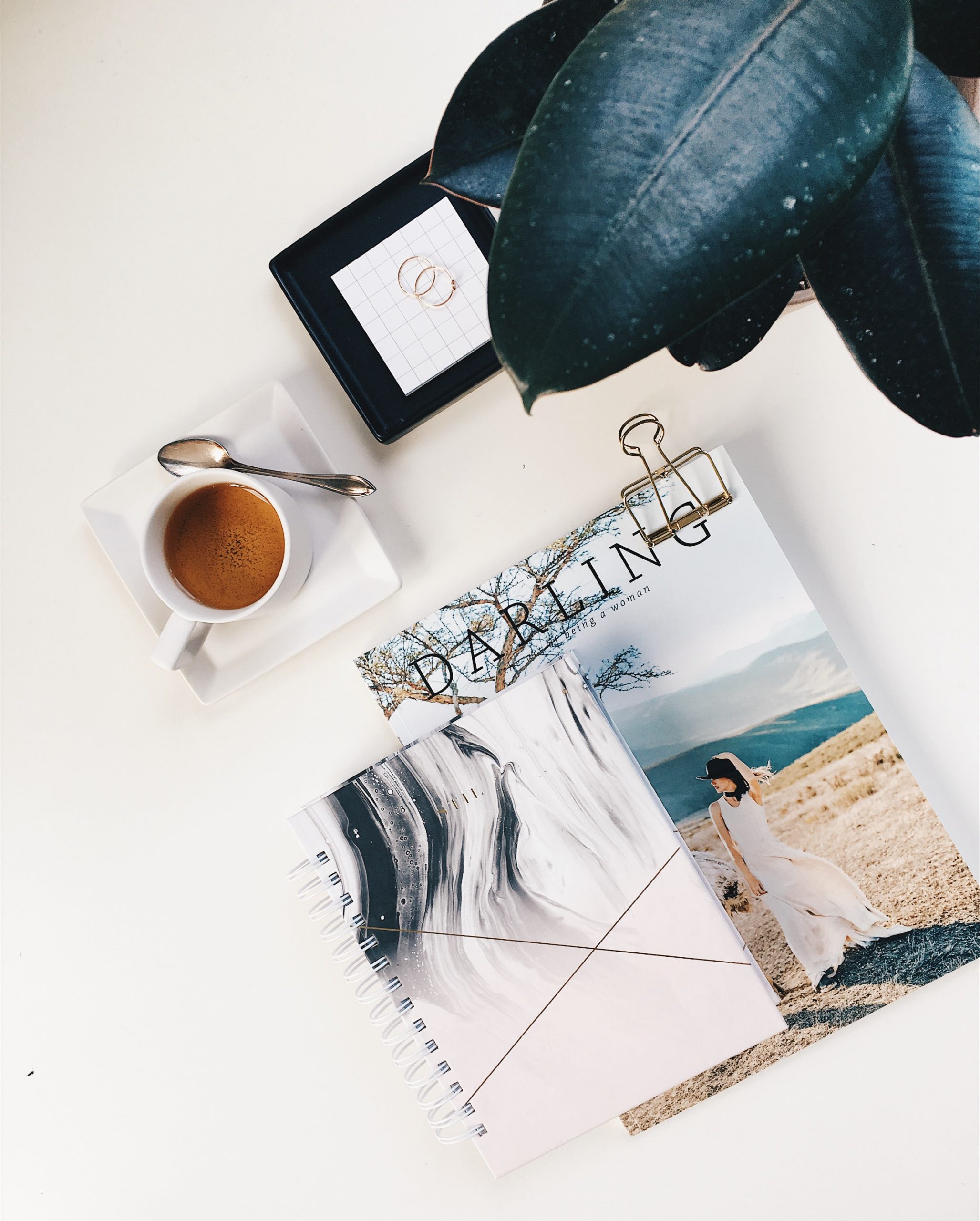 „Можете да забравите за любовта, но тя никога не забравя вас.“