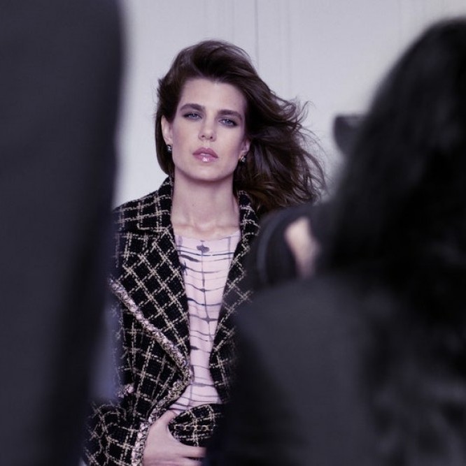 Пресечни точки: Принцеса Шарлот за Chanel