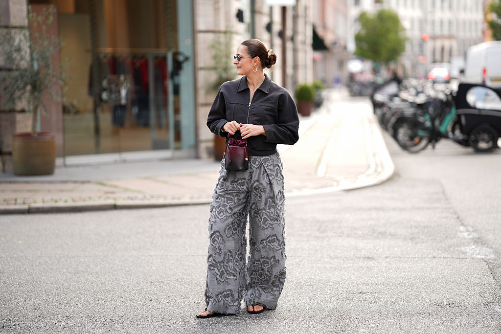 Широки панталони? А защо НЕ?