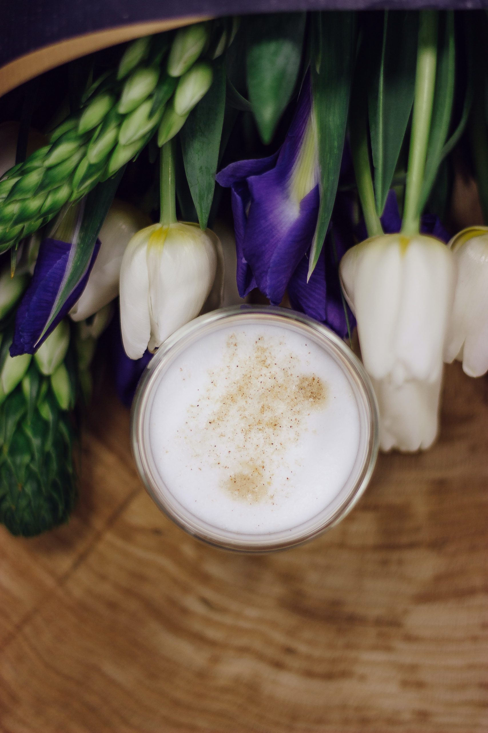 „Част от добротата се състои в това да обичаме хората повече, отколкото те осъзнават.“