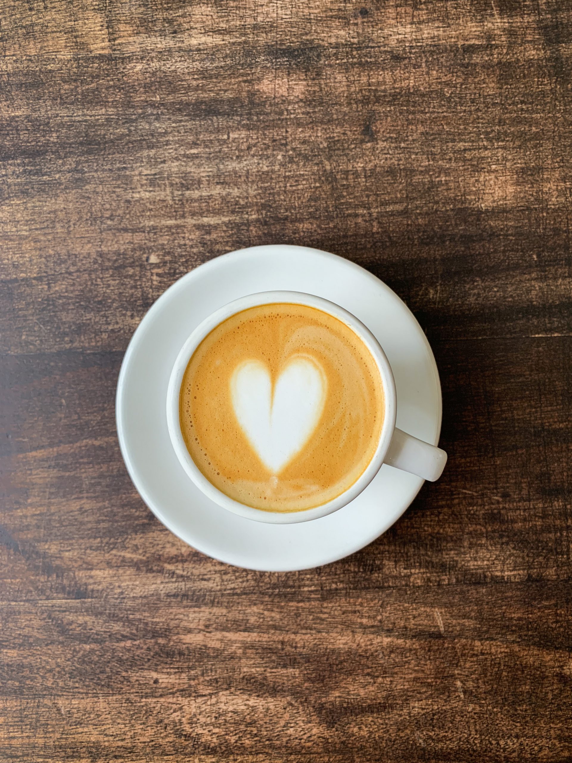 „Най-добрият начин да гледаме на живота, е през любящи очи.“