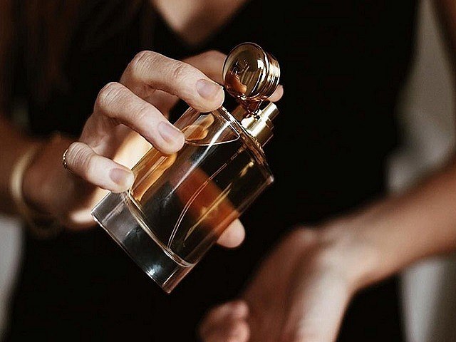 Кой парфюм има най-голяма дълготрайност?