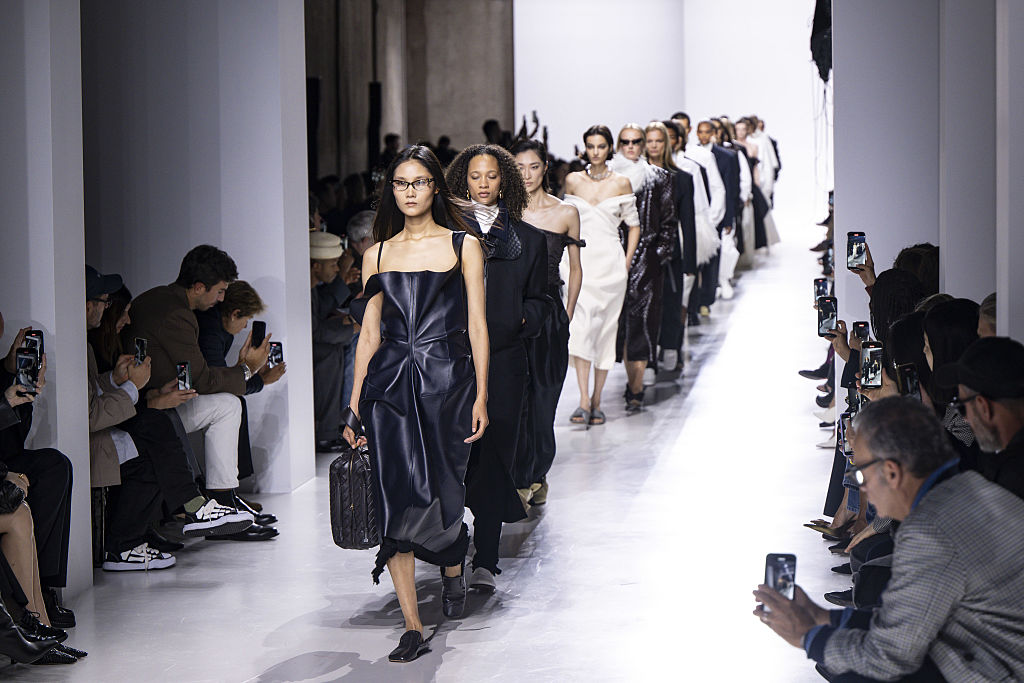 Сезонът на дебютите: Луиз Тротър за Bottega Veneta