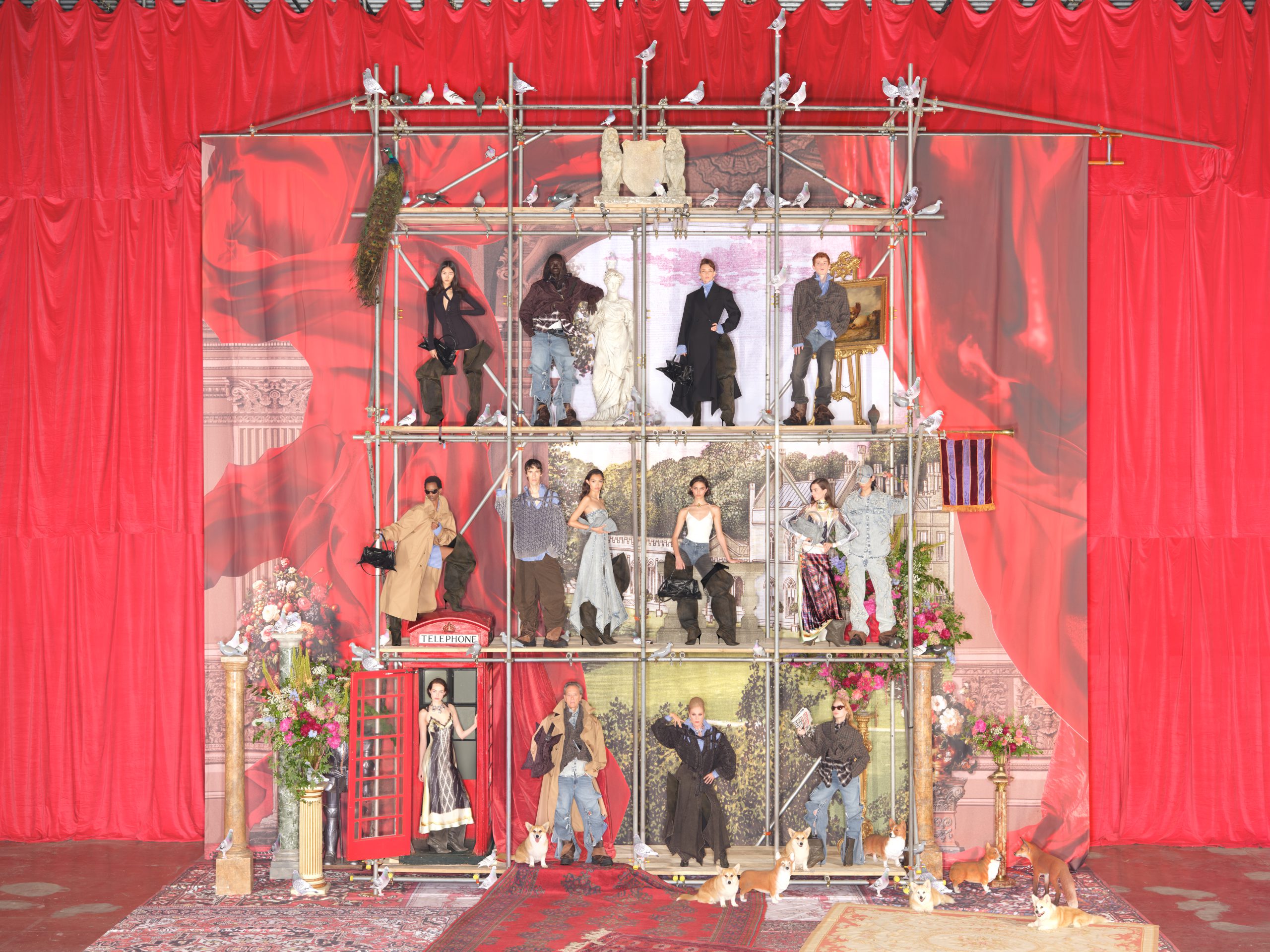 ПЪРВИ ПОГЛЕД КЪМ КОЛЕКЦИЯТА НА H&M С ГЛЕН МАРТЕНС