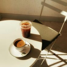 „Тя се усмихна и видях как целият свят стана по-светъл.“