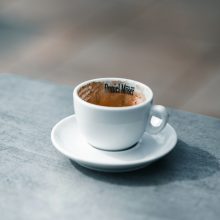 „Ако не знаеш къде е твоето пристанище, за теб няма попътен вятър.“