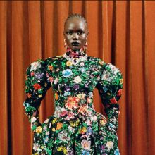 Kering започва да възстановява силите си