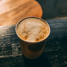 “Твоята задача не е да търсиш любовта, а просто да намериш преградите, които си издигнал вътре в себе си срещу нея.”