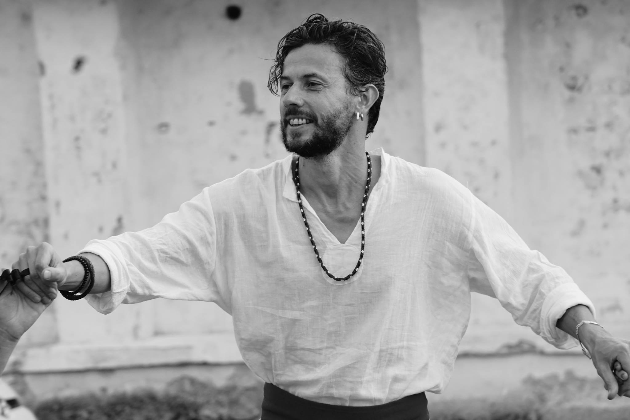 Музика между небето и земята: Мишо и неговият Балкански Джем Сешън