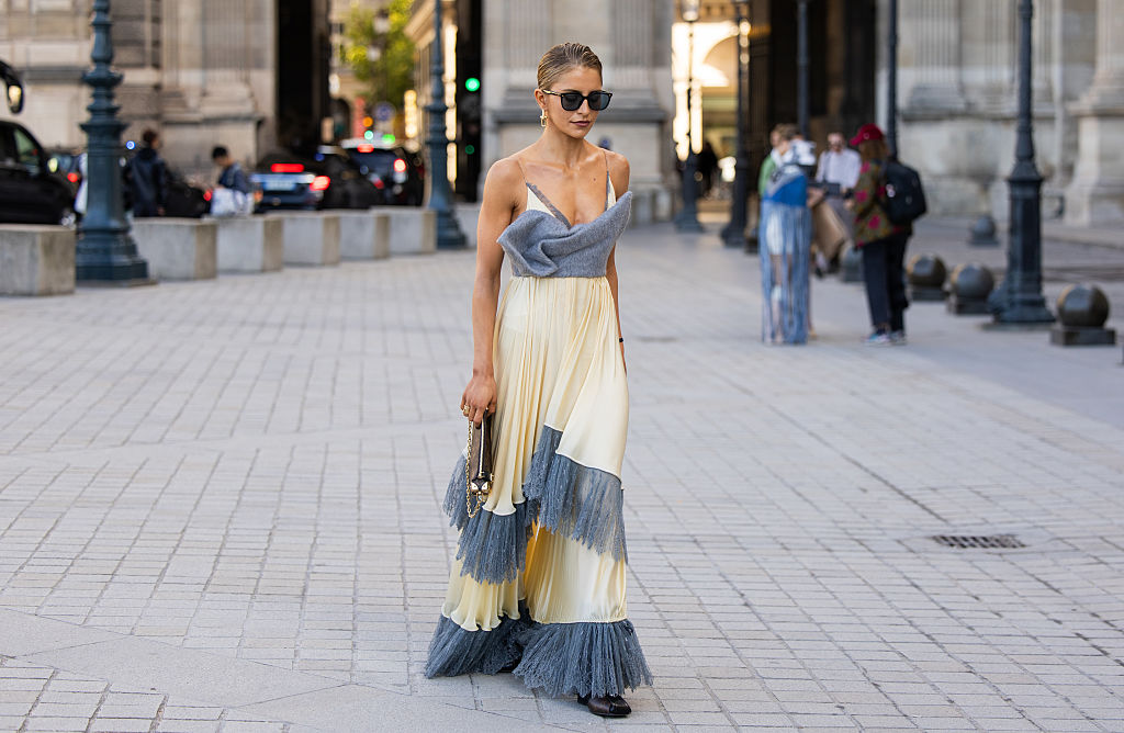 Какво да облечете за лятна сватба през 2026 г.