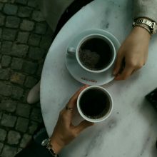 „Винаги бъди първокласна версия на себе си, а не второкласна на някой друг.“