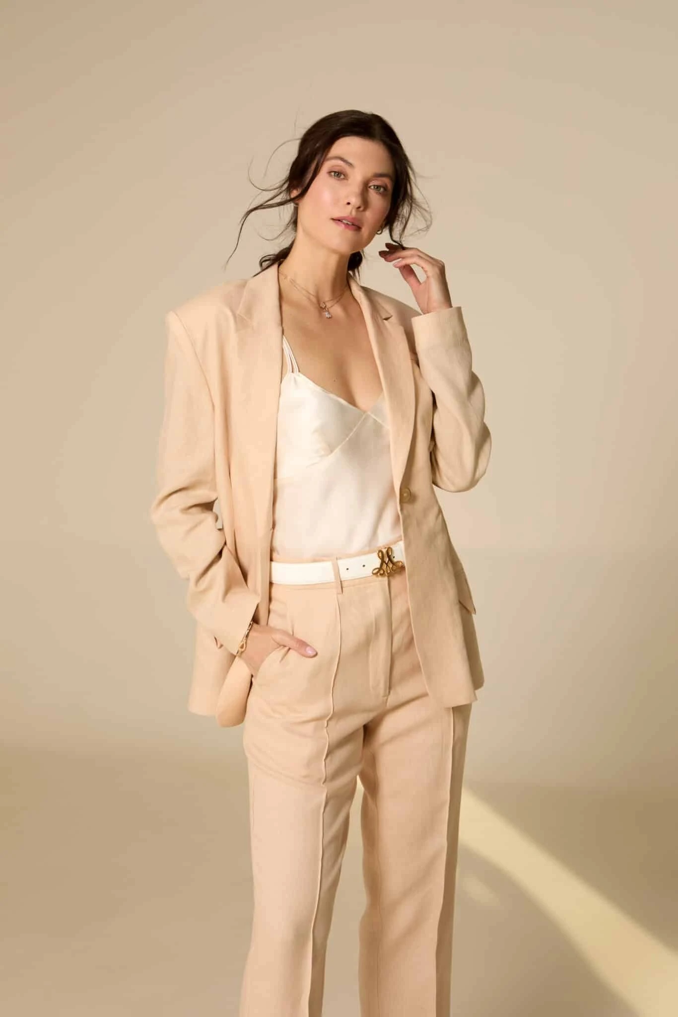 Linen Blazer in Powder Rose от Merlenne