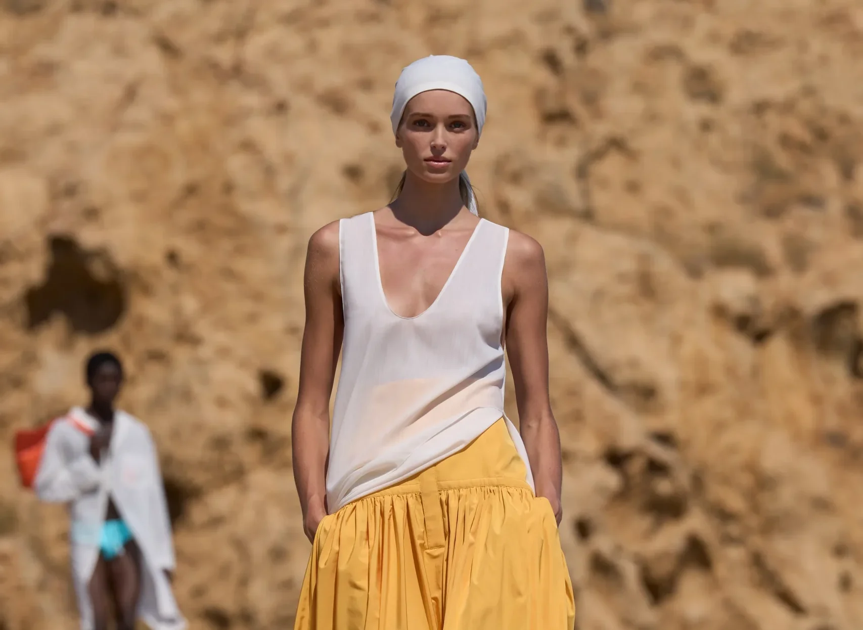 Jacquemus SS27: ода за щастието и лятото