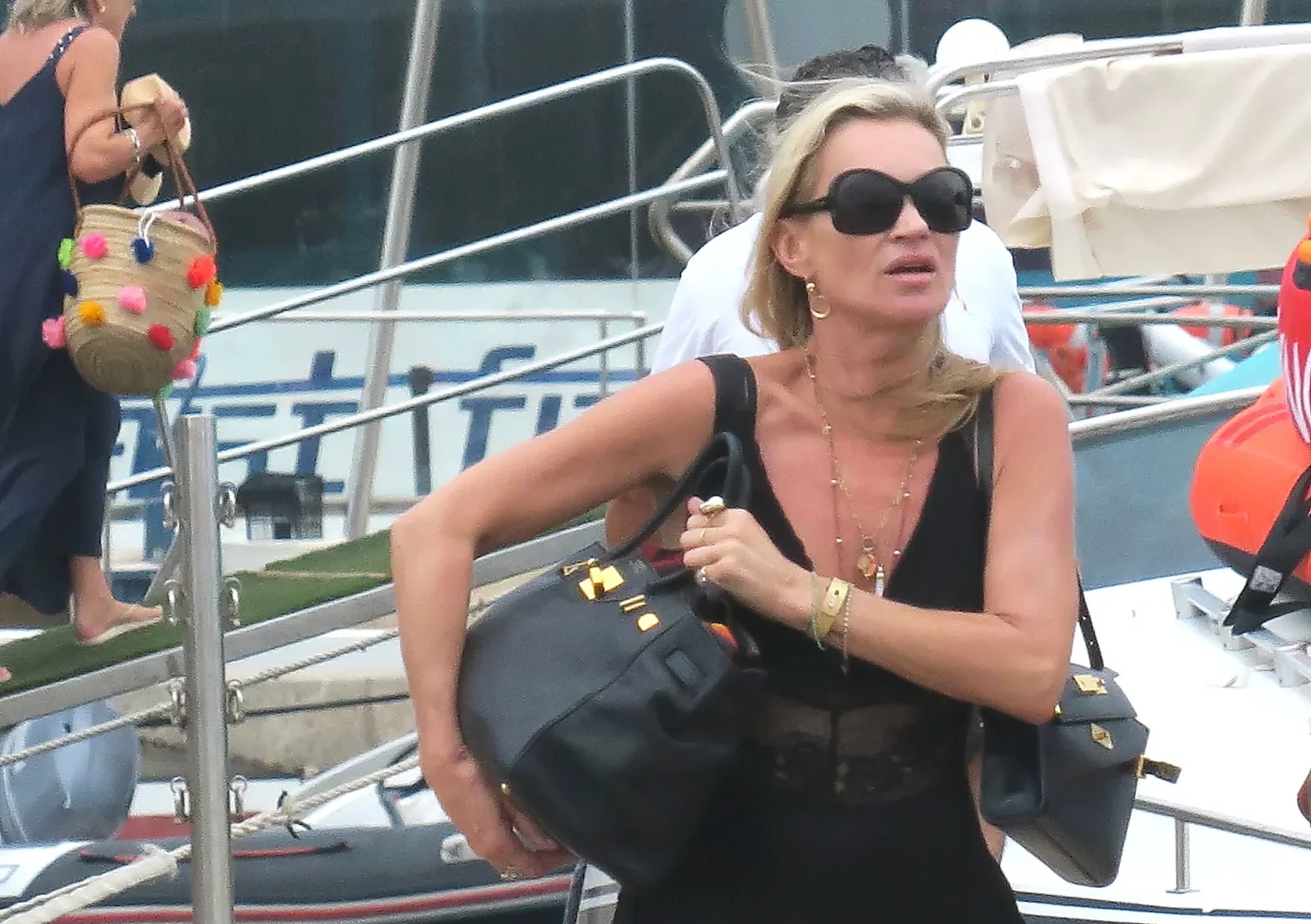 Как се носи Birkin, по Кейт Мос