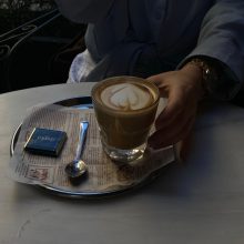 „Живей, пътувай, рискувай, благославяй, и не съжалявай.“